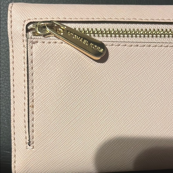 Michael Kors Pink Wallet - Picture 6 of 7